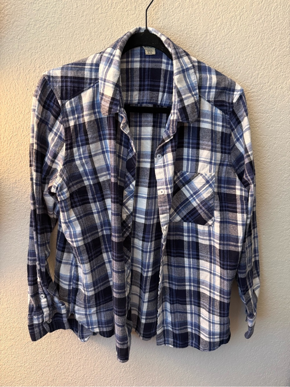 Women’s Blue and White Plaid Flannel Shirt